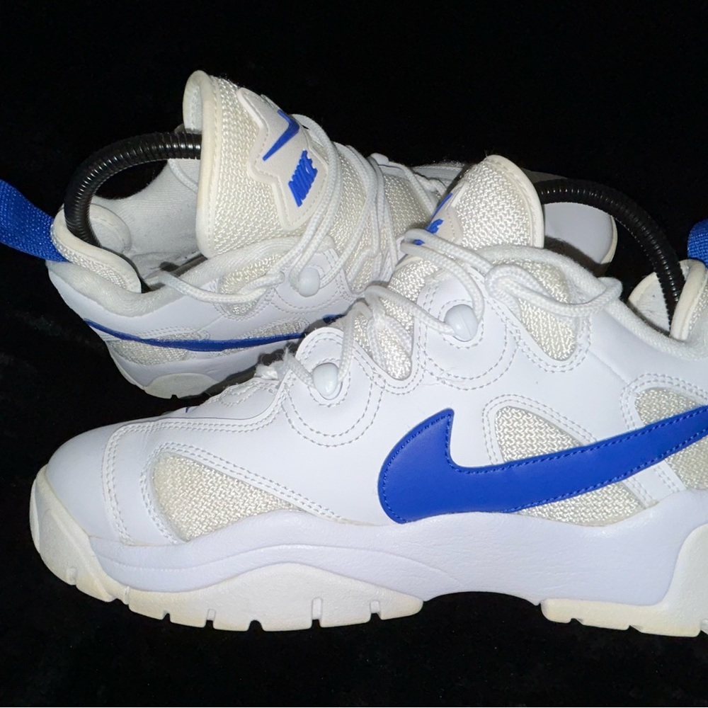 Nike Barrage Sneakers size 9 - Picture 5 of 5